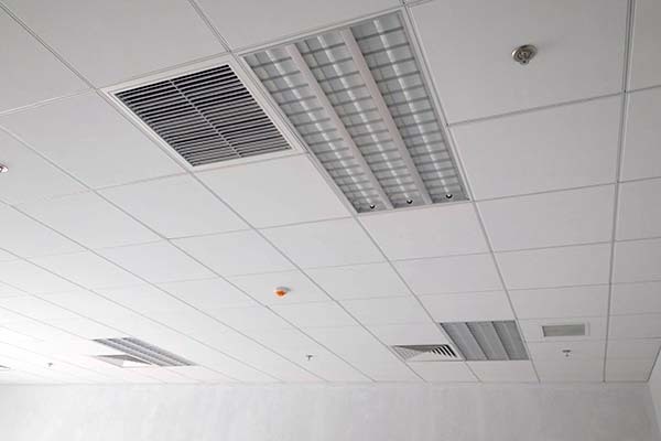 铝扣板吊顶和石膏顶哪个好